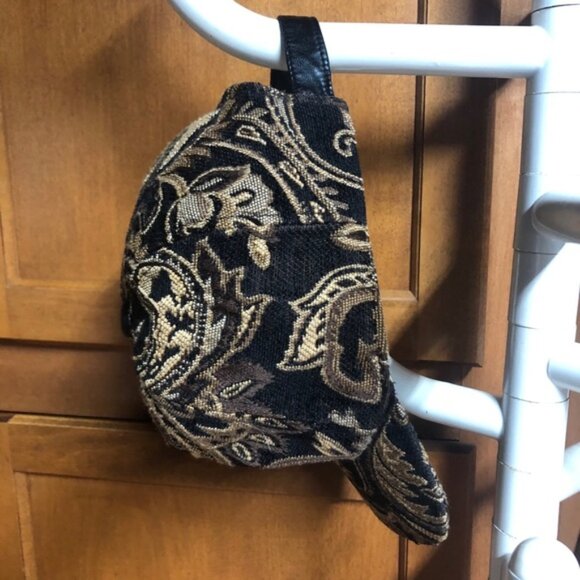 Giovannio Floral/Paisley Cap - Picture 3 of 7